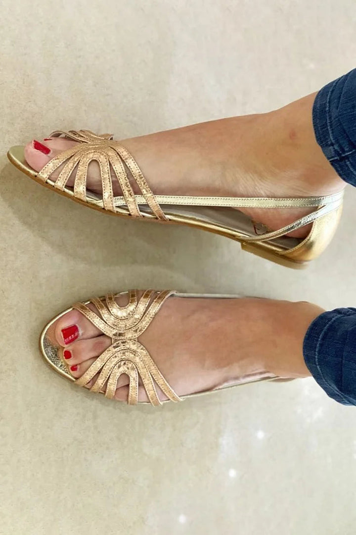 Eleonora – Sandalias Doradas Luz de Verano