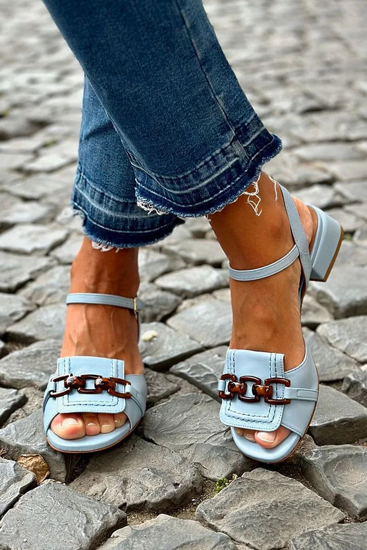 Azzurra – Sandalias Elegancia Costera