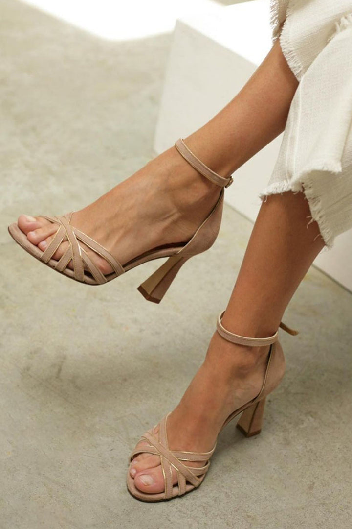 Carmen – Sandalias Arte & Comfort