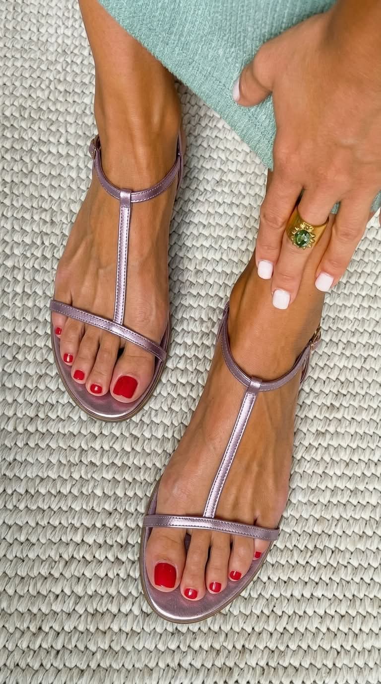 Rosalba – Sandalias Doradas Primavera