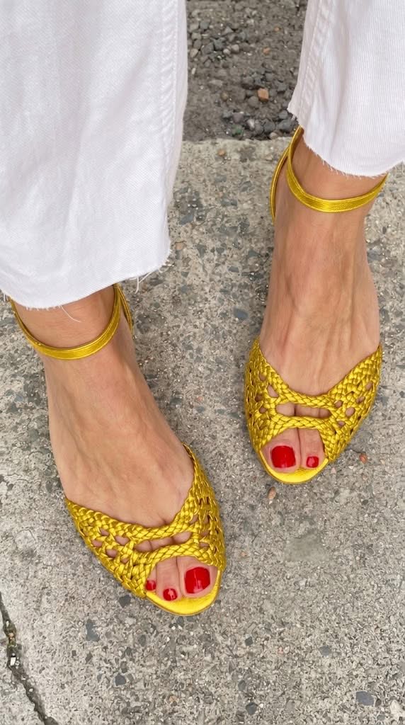 Isadora – Sandalias Trenzadas Doradas