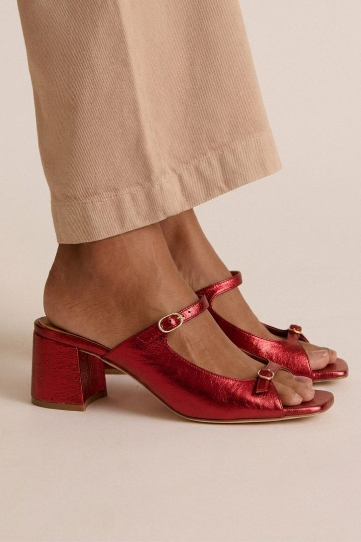 Valentina – Sandalias Elegantes Riviera