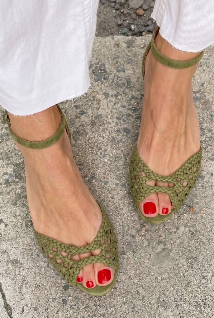 Isadora – Sandalias Trenzadas Doradas