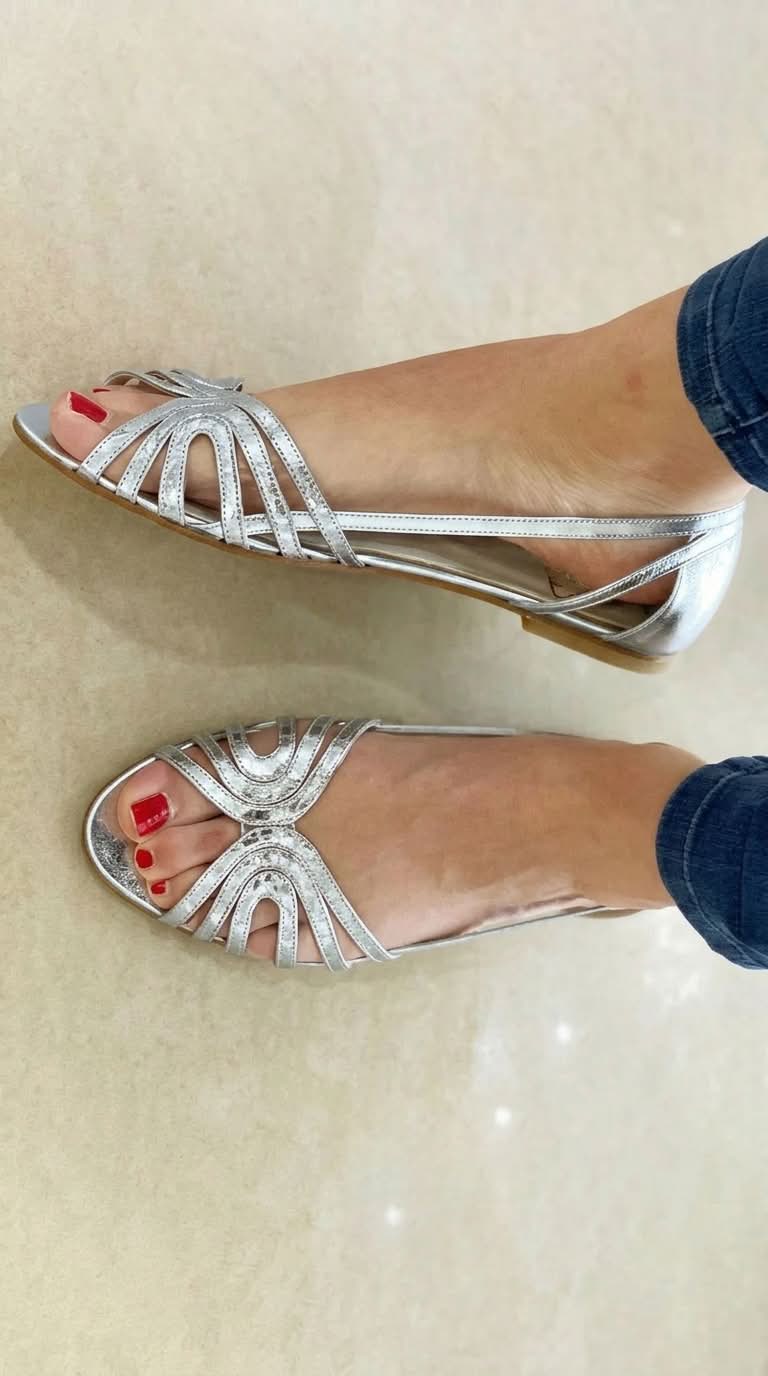 Eleonora – Sandalias Doradas Luz de Verano
