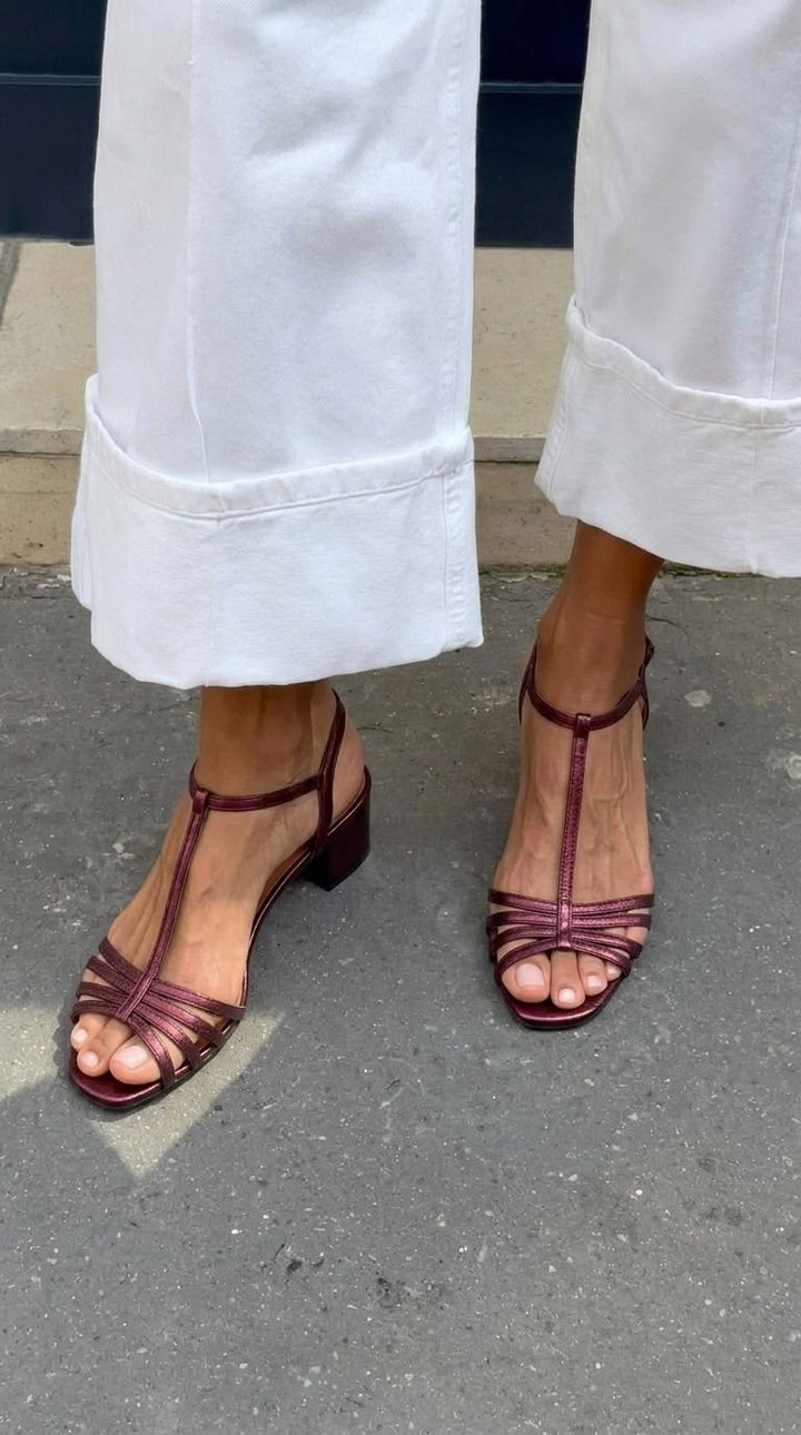 Allegra – Sandalias Doradas Elegancia Diaria