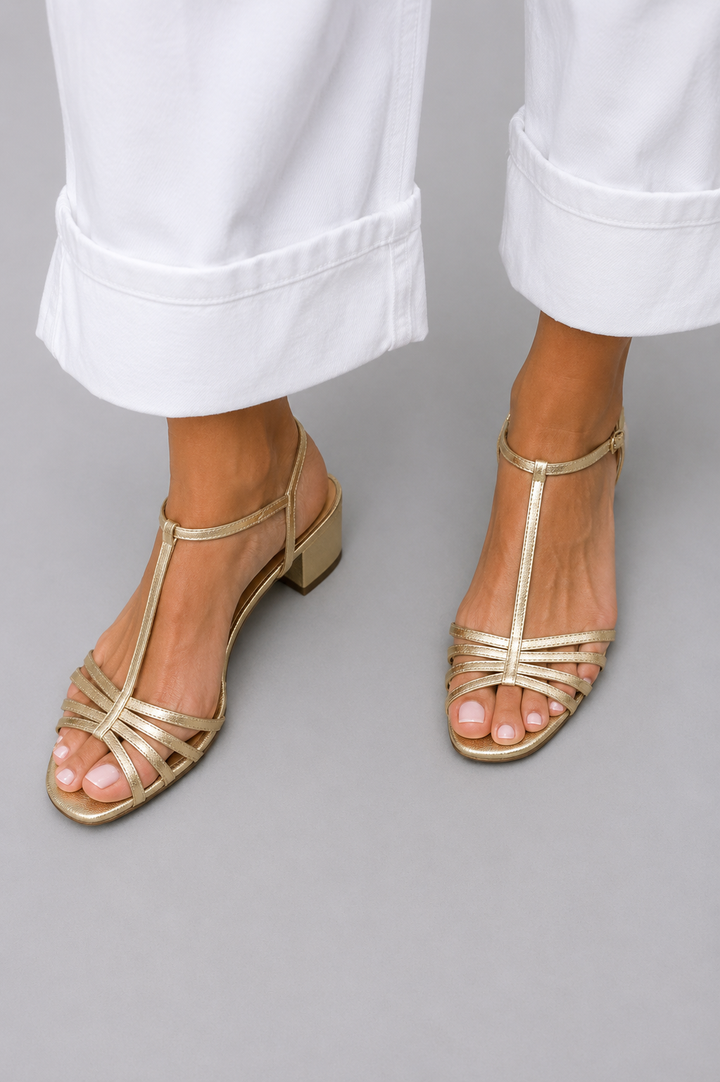 Allegra – Sandalias Doradas Elegancia Diaria